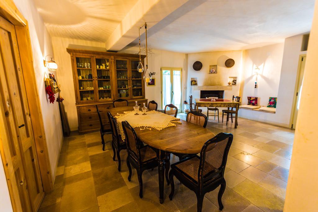 B&B Giovannarolla Green House Остуні Екстер'єр фото