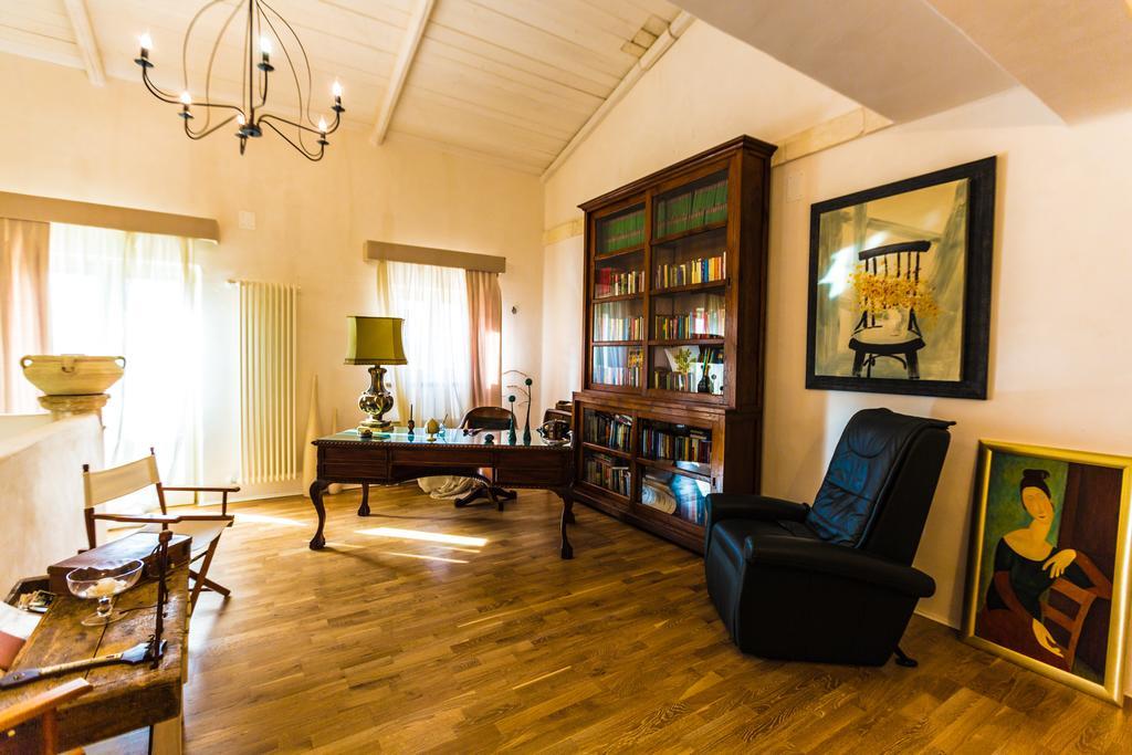 B&B Giovannarolla Green House Остуні Екстер'єр фото